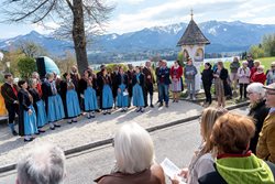 Schöne Tradition: Offenes Singen beim Marterl